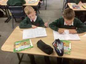 Y5 Weeks: Collaborative Literacy- Nouns and Verbs