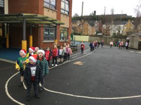 Daily Mile Santa Run :- Mrs Acheson’s class 🎅 🧑‍🎄 