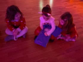 Y1 Christmas Party : Mrs Callaghan’s Class