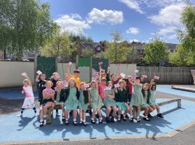 VE Day celebrations in Mrs Thompson’s class 