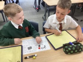 Y5: Practical Numeracy- Rounding to nearest 10/100
