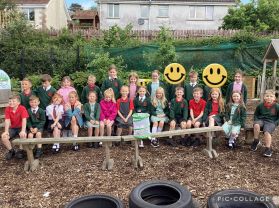 Miss Gibson’s class release their butterflies 🦋 