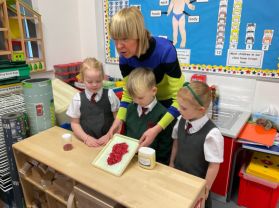 Germ Transfer Investigation in Mrs Callaghan’s Class