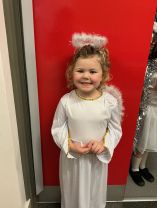 Nativity and Santa Daily Mile in R2 🎅