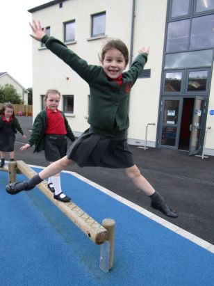 Year 3 Mrs Dawson - Outdoor Fun